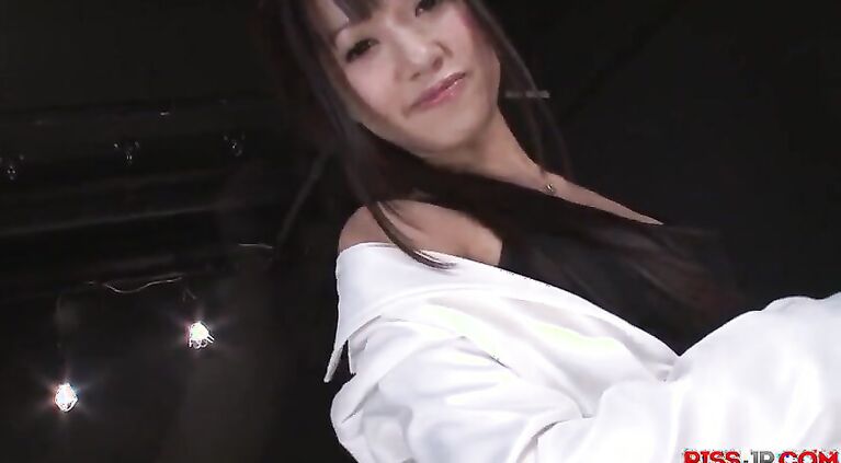 Excellent toy porn on live cam with sensual Kotomi Asakura