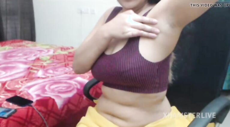 Aditichopra live cam