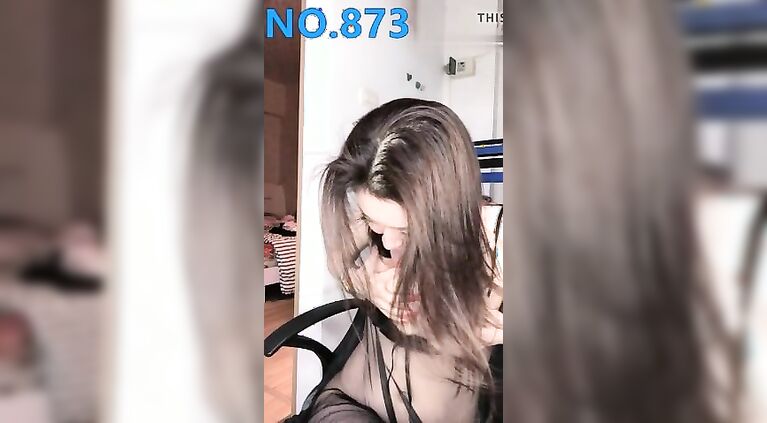 Chinese Webcam, beautiful wife with huge tits, fat ass and a tight pussy