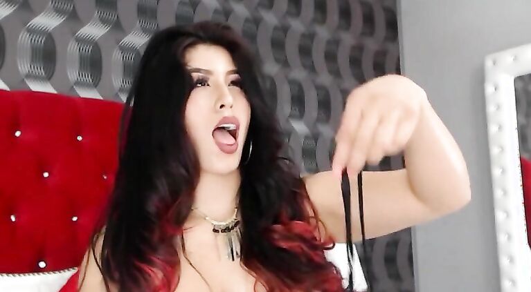 Paola Montoya Online delicious blowjob