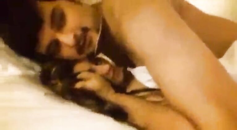 Boyfriend Fucked Gf in Oyo Room