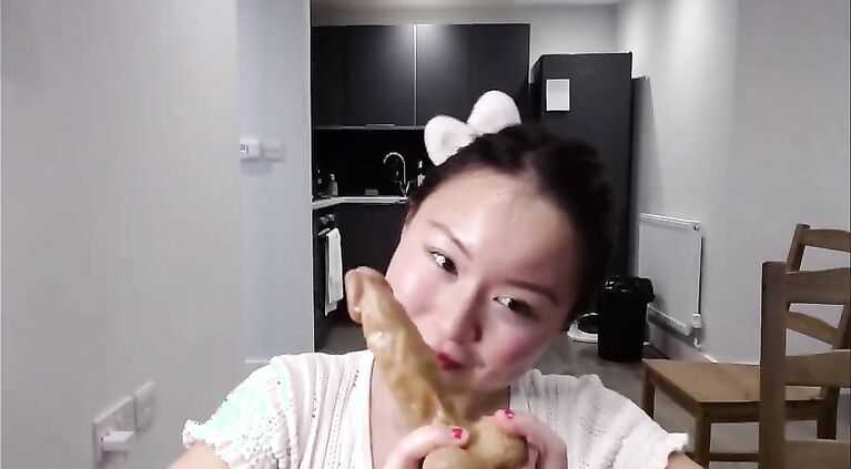 Yiming Curiosity Chinese Girlfriend Teen Schoolgirl getting naughty and ride at home during lockdown