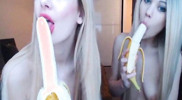 Babes Eat Banana