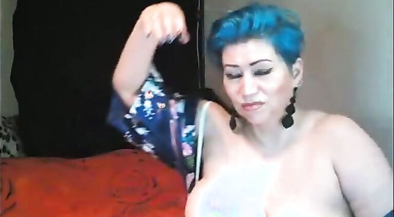 I fuck my bluehaired mature miracle for the delight of people! Drive your horny slut to madness!!!