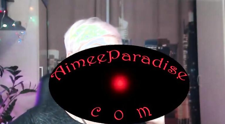 Hot shaking orgasm by BBW MILF mature slut AimeeParadise. My wife is a bitch! My wife is a witch!
