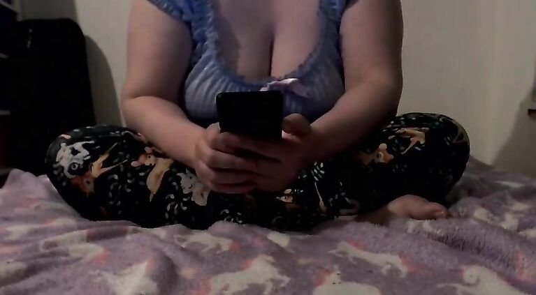 Reading my filthy confessions - Publically stripped Sub/Dom