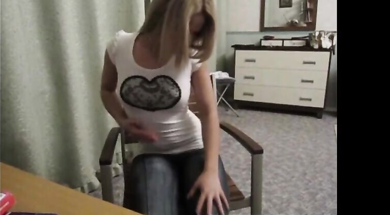 Silent Webcam Show So Her Roommate Won't Hear