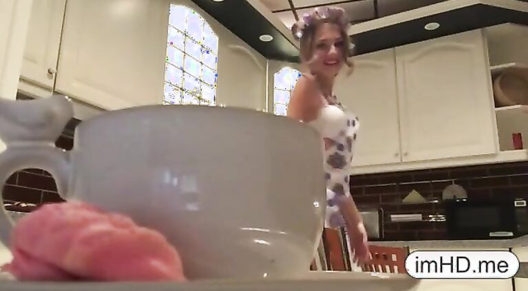 Amazing webcam anal show in the kitchen imhd.me