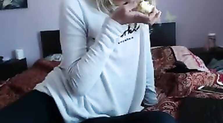 Close up natural puffy coconut_girl1991_020217 chaturbate REC