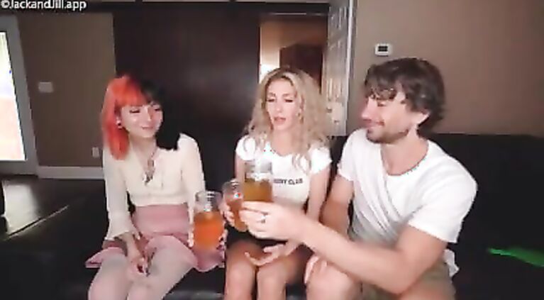 Alt girl's First Threesome Shoot