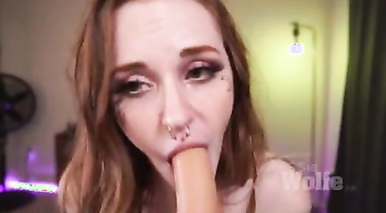 Horny red head wants to tongue fuck your ass live cam clip