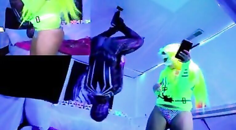 Chaturbate live fun upside down spiderman surprise