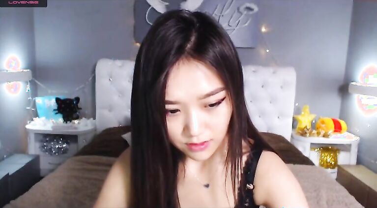 Young Japanese webcam model, Asian pussy, anime