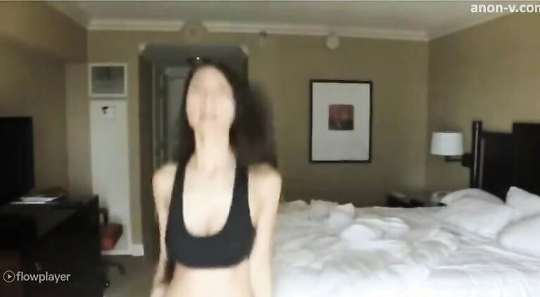 19 y/o delightfulhug mfc works out her tight asian body