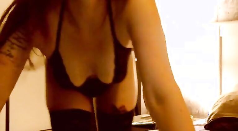 Webcam Beauty In stockings