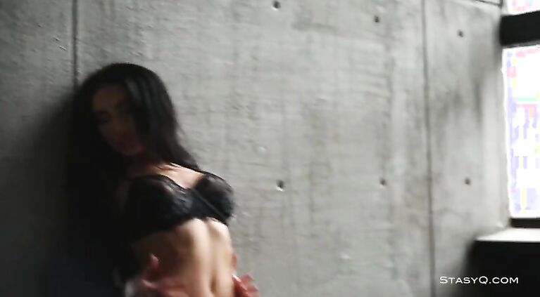 Beautiful amateur models dancing in erotic video compilation