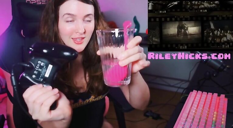 Riley Gets Fucked By Bayonetta