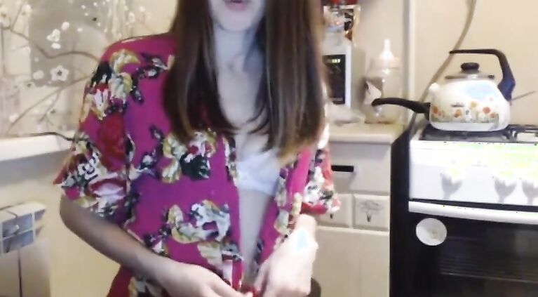 Beauty for talking got a dick in pussy