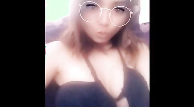 LucyLewd69 OnlyFans Sexy Boob Tease Nip Slip